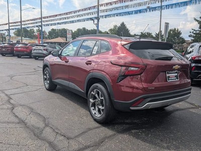2025 Chevrolet Trax LT