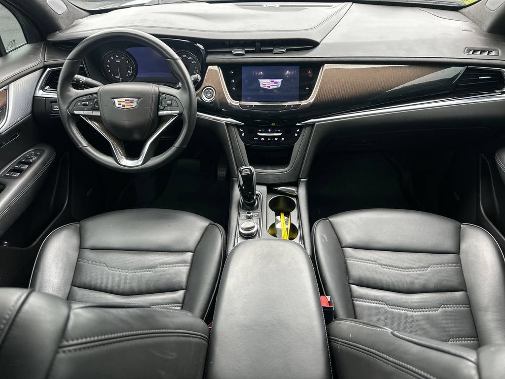 2024 Cadillac XT6 Premium Luxury