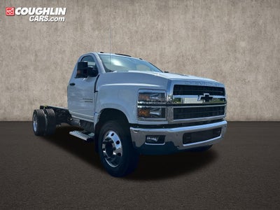 2024 Chevrolet Silverado 5500 HD Work Truck