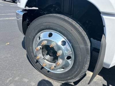 2024 Chevrolet Silverado 5500 HD Work Truck