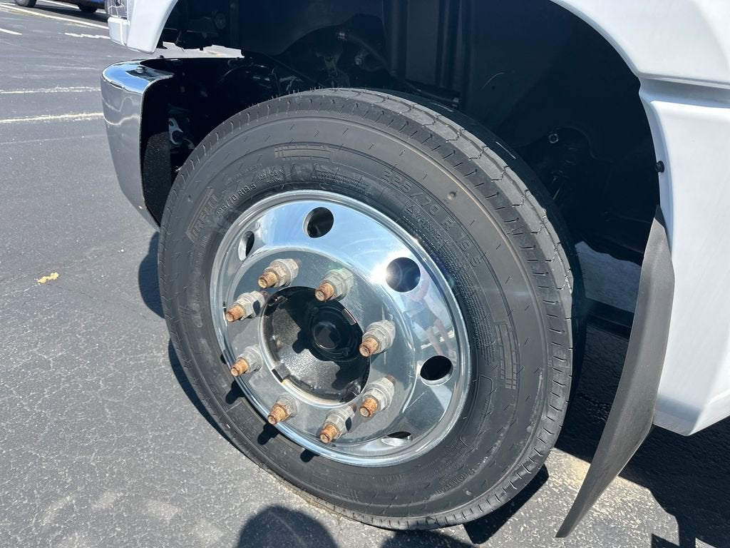 2024 Chevrolet Silverado 5500 HD Work Truck