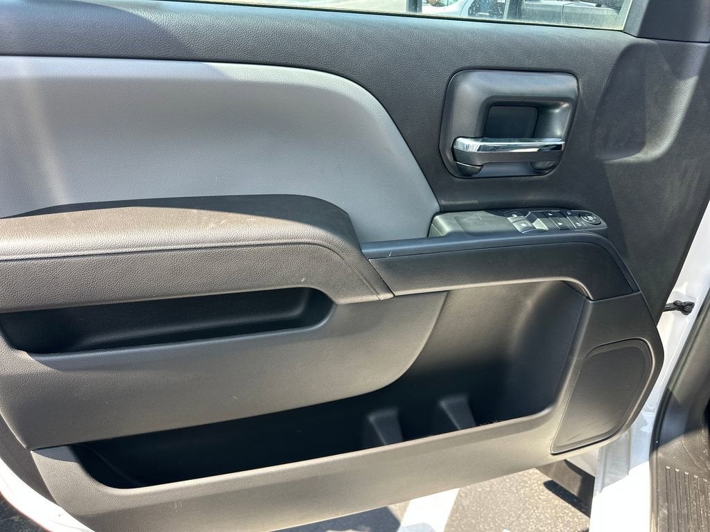 2024 Chevrolet Silverado 5500 HD Work Truck