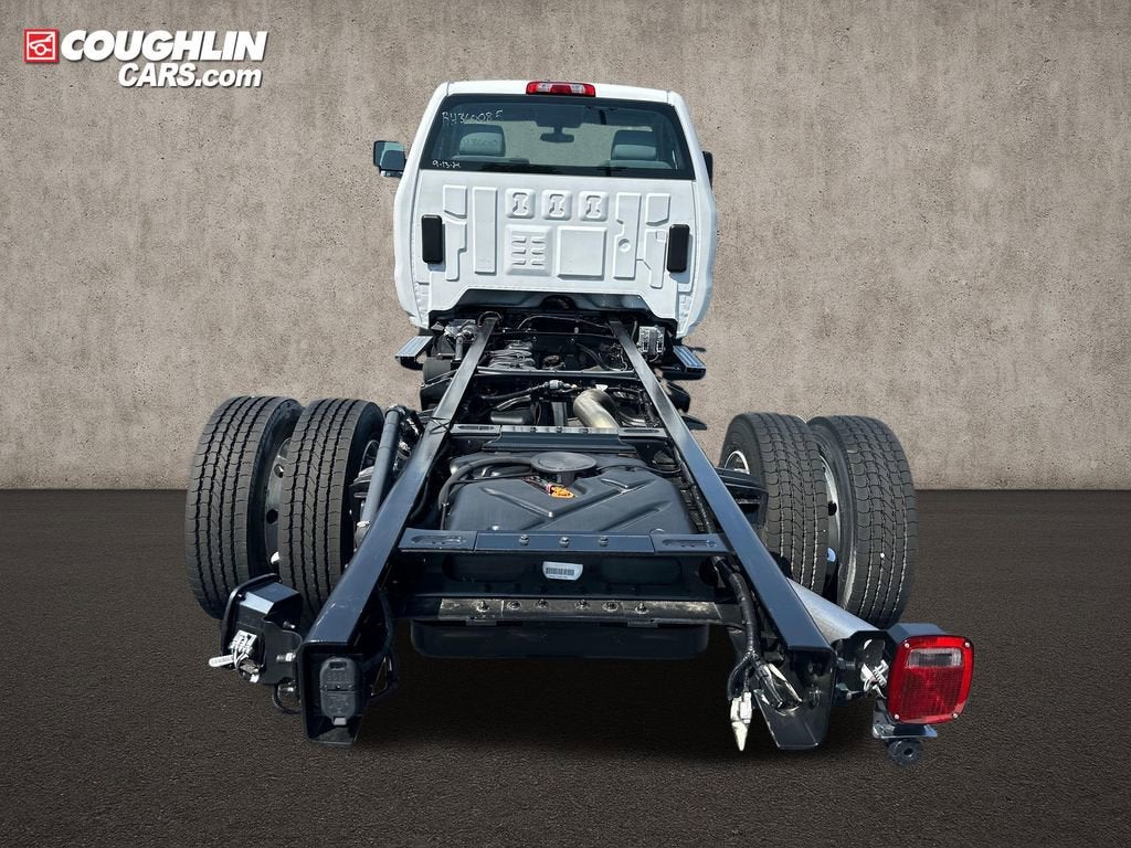 2024 Chevrolet Silverado 5500 HD Work Truck