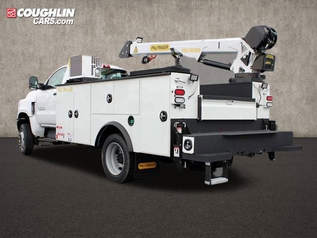 2023 Chevrolet Silverado 6500 HD Work Truck