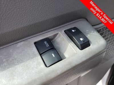 2011 Ford E-350SD Base Cutaway