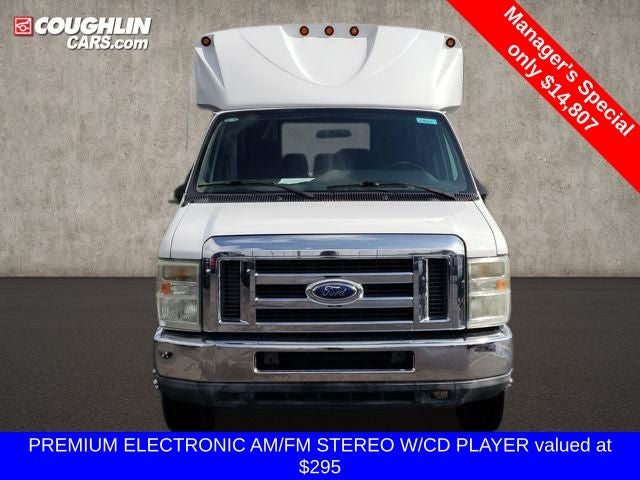 2011 Ford E-350SD Base Cutaway