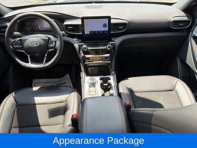 2024 Ford Explorer ST-Line