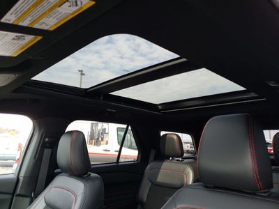 2023 Ford Explorer ST-Line