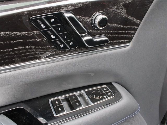 2025 Cadillac ESCALADE IQ Sport 1