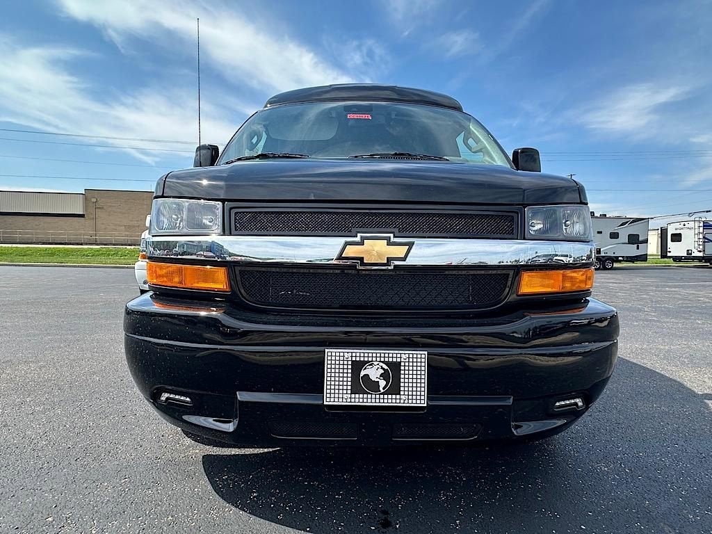 2025 Chevrolet Express Cargo 2500 WT