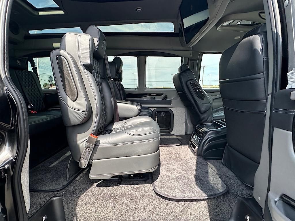 2025 Chevrolet Express Cargo 2500 WT