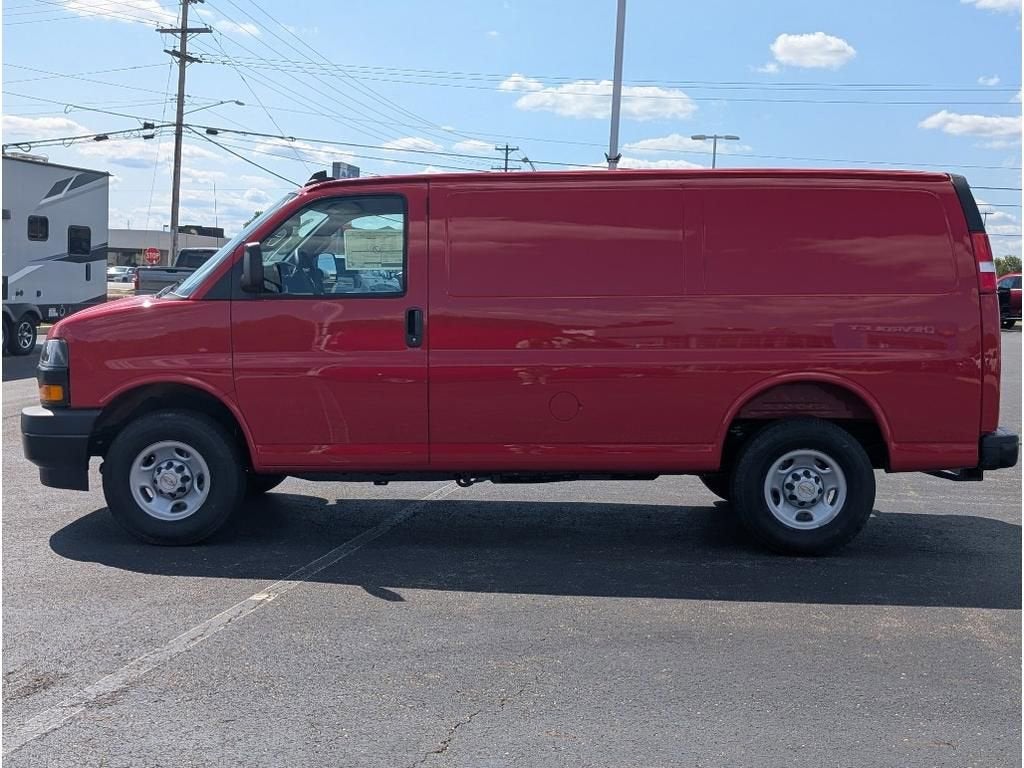 2025 Chevrolet Express Cargo 2500 WT