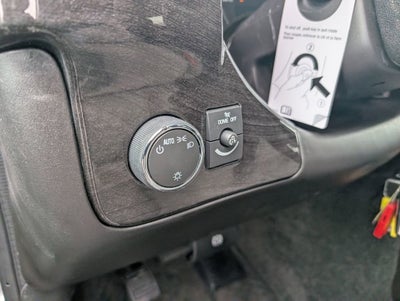 2026 Chevrolet Express Cargo 2500 WT