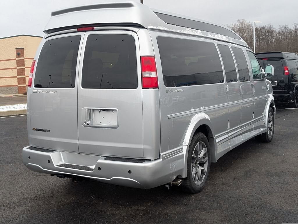 2026 Chevrolet Express Cargo 2500 WT