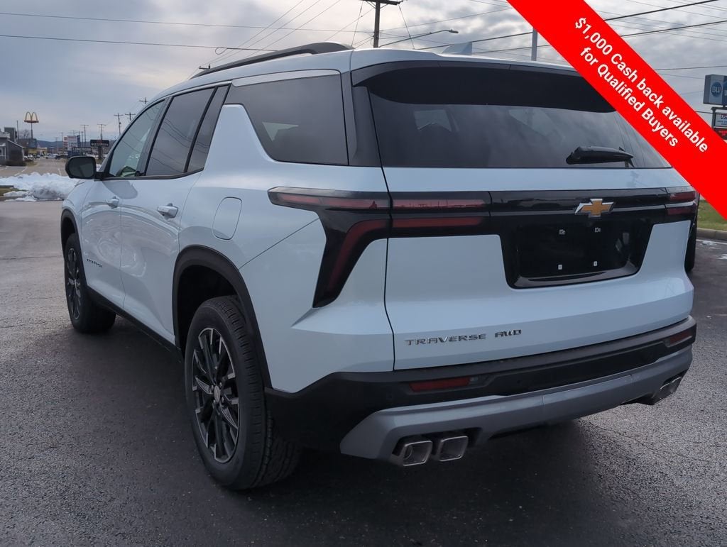 2026 Chevrolet Traverse LT