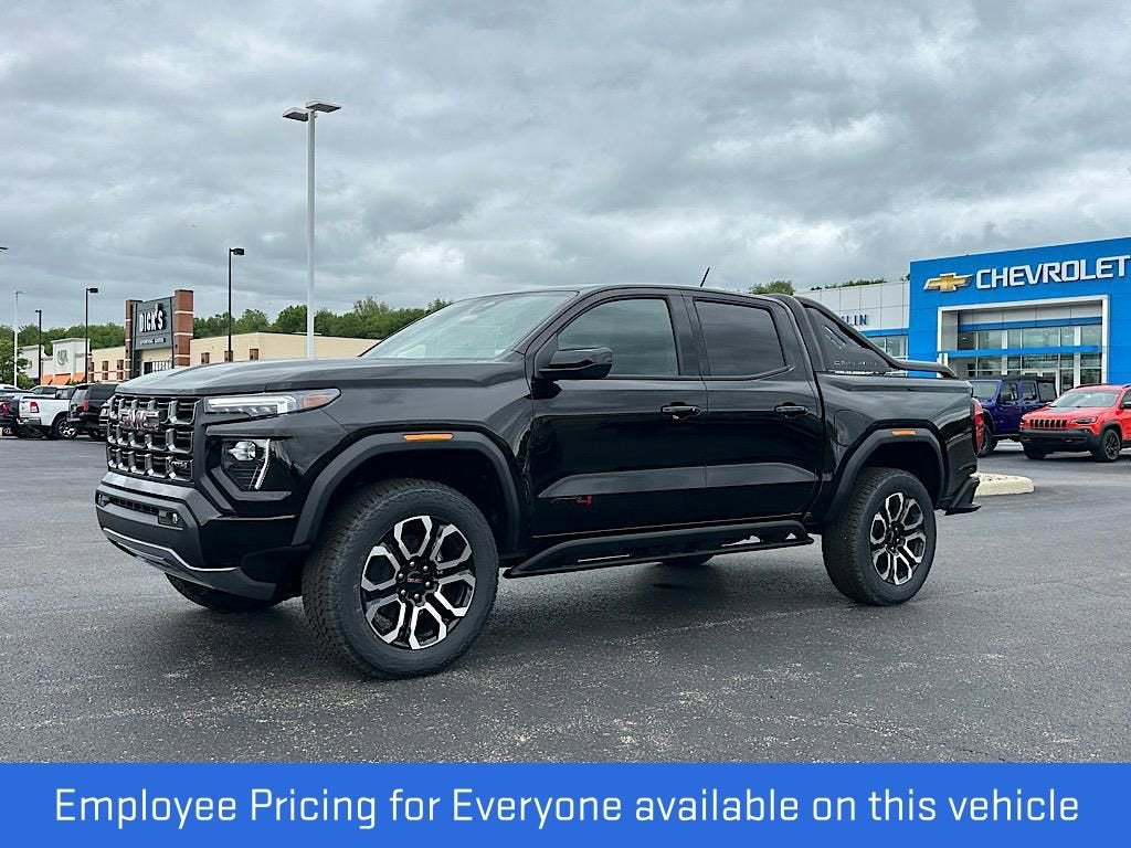 2025 GMC Canyon AT4
