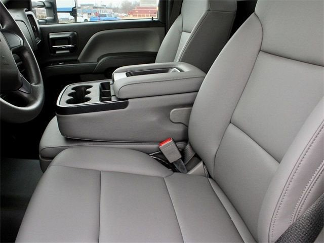 2024 Chevrolet Silverado 5500 HD Work Truck