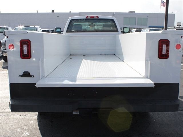 2024 Chevrolet Silverado 5500 HD Work Truck