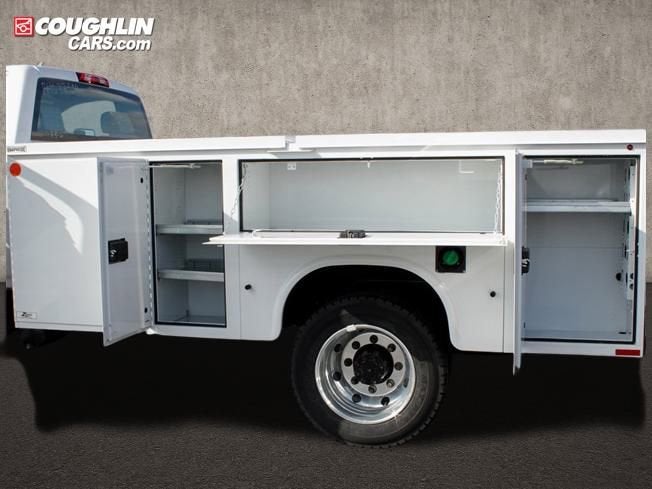 2024 Chevrolet Silverado 5500 HD Work Truck