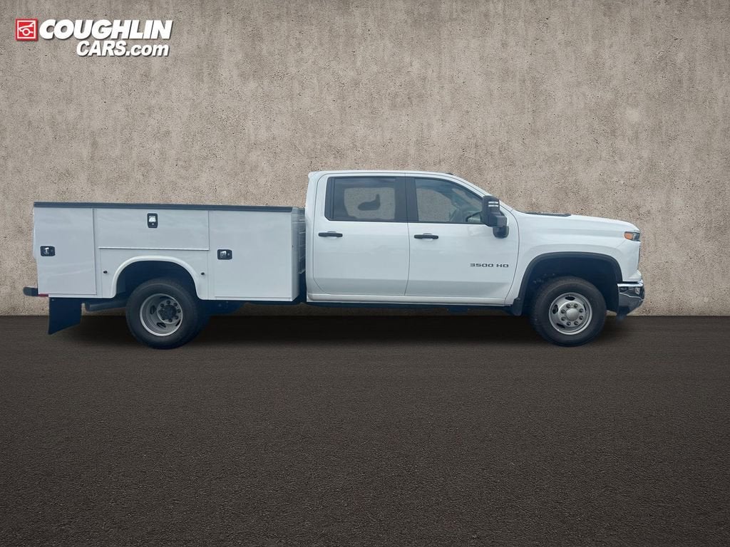 2025 Chevrolet Silverado 3500 HD Chassis Cab Work Truck