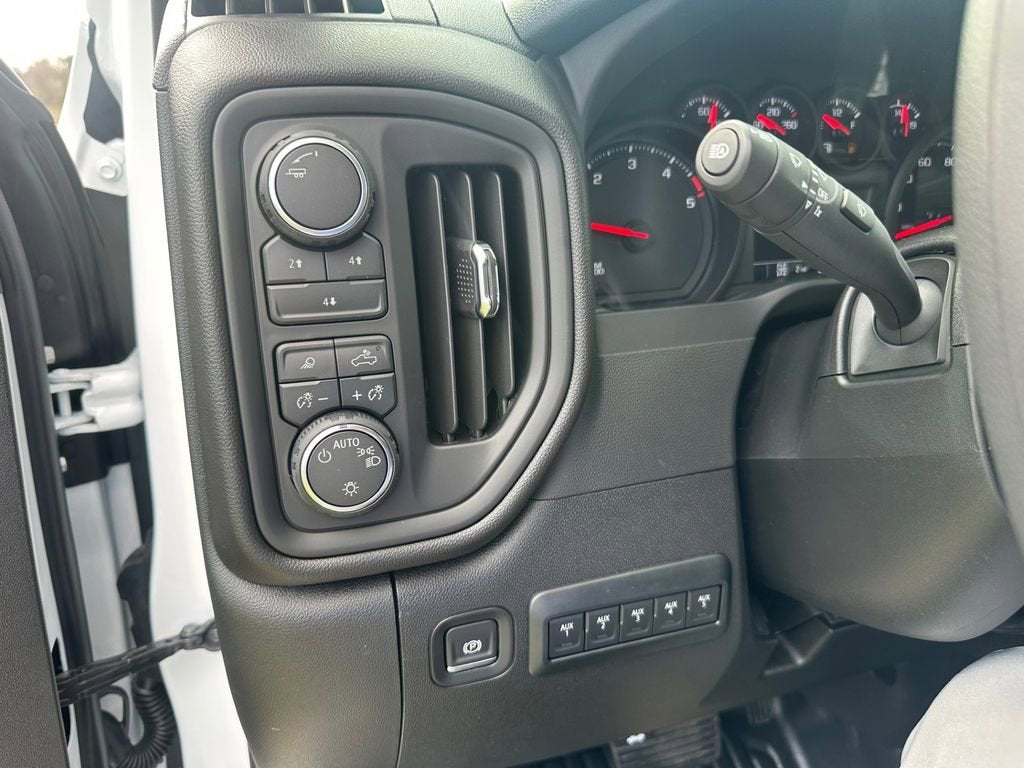 2026 Chevrolet Silverado 3500 HD Chassis Cab Work Truck