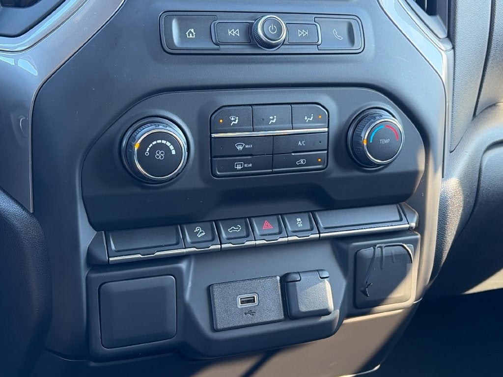 2020 Chevrolet Silverado 1500 Custom Trail Boss