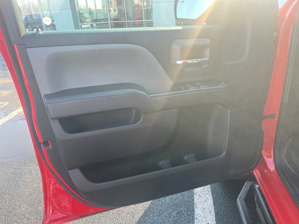 2018 Chevrolet Silverado 1500 Custom