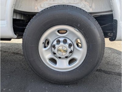 2025 Chevrolet Express Cargo 3500 WT