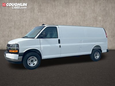 2025 Chevrolet Express Cargo WT
