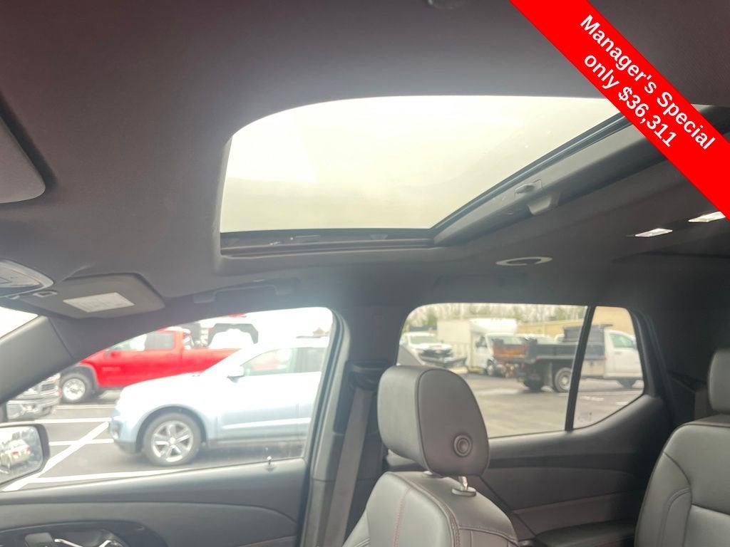 2023 Chevrolet Traverse RS