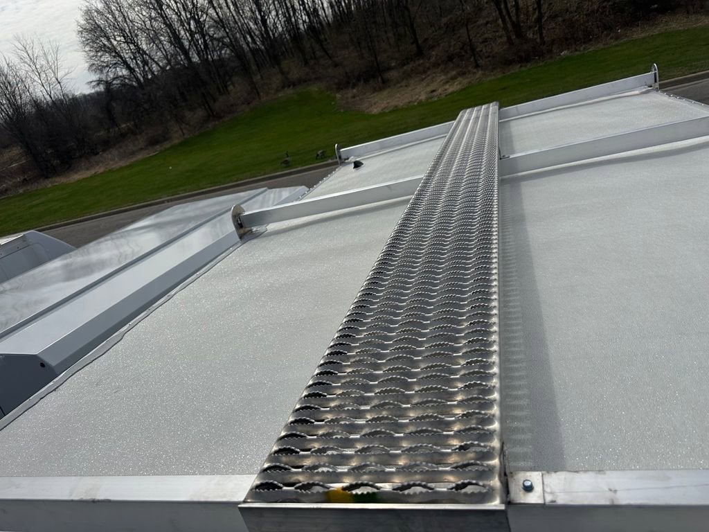 2026 Chevrolet Express Cutaway 4500 2WT