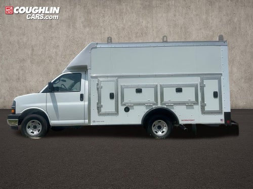 2025 Chevrolet Express Cutaway 4500 2WT