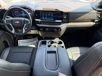 2023 Chevrolet Silverado 1500 LT (2FL)