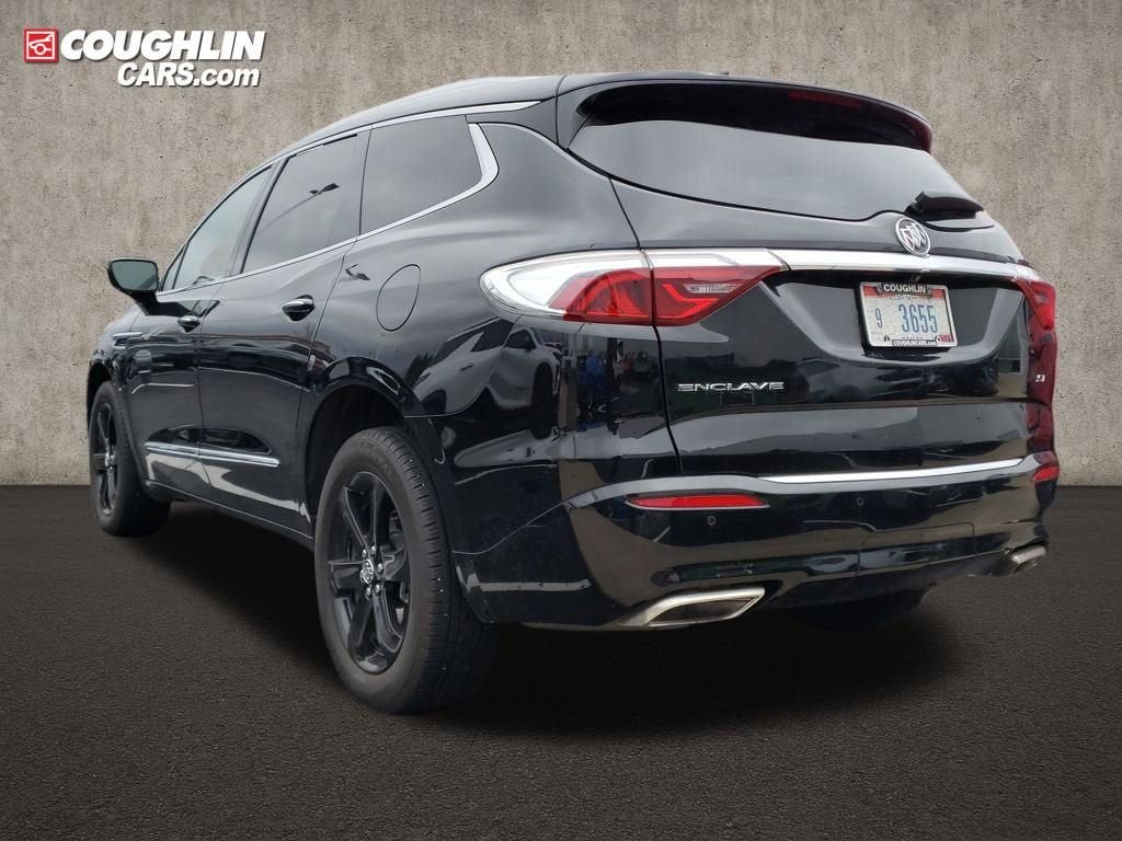 2024 Buick Enclave Essence