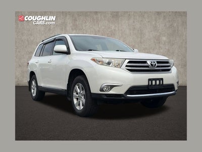 2013 Toyota Highlander Base