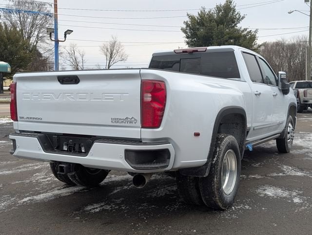 2026 Chevrolet Silverado 3500 HD High Country DRW