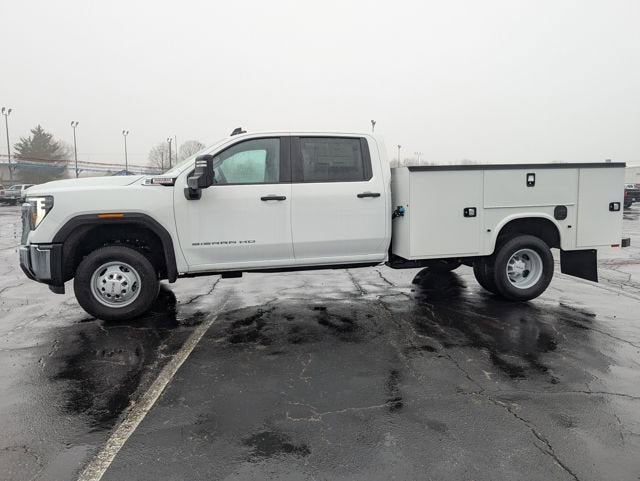 2025 GMC Sierra 3500 HD Chassis Cab Pro