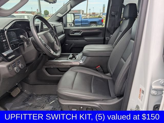 2025 Chevrolet Silverado 3500 HD LTZ
