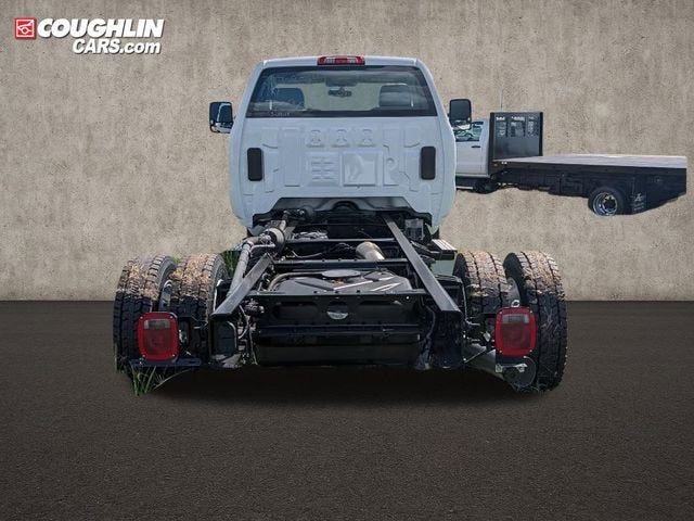 2024 Chevrolet Silverado 5500 HD Work Truck