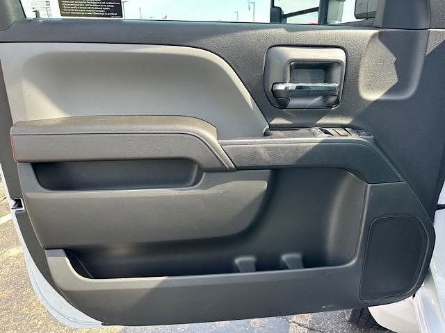 2024 Chevrolet Silverado 6500 HD Work Truck