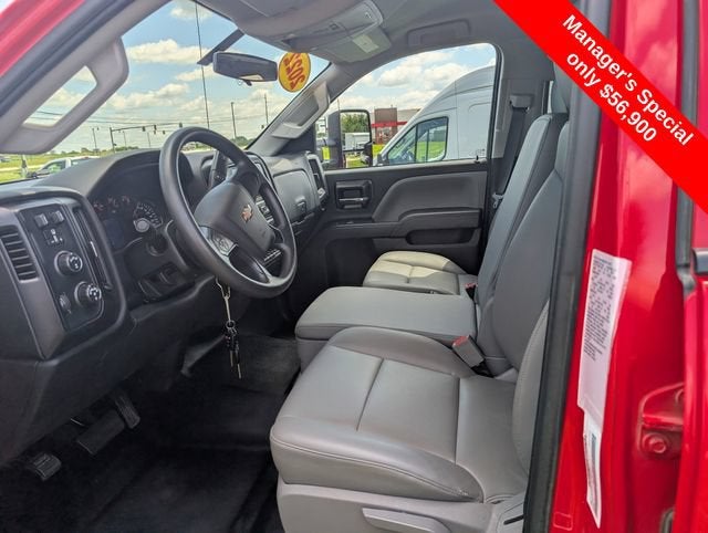 2022 Chevrolet Silverado 5500 HD Work Truck