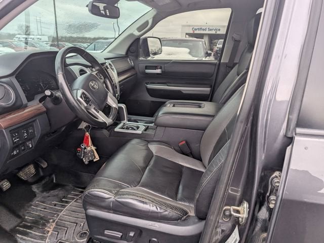 2019 Toyota Tundra 4WD SR5